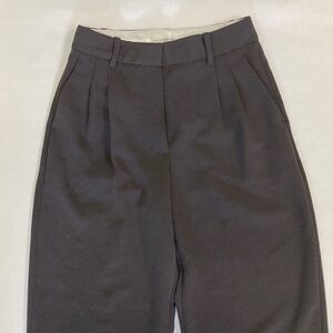 Aritzia Wilfred effortless pants size 4